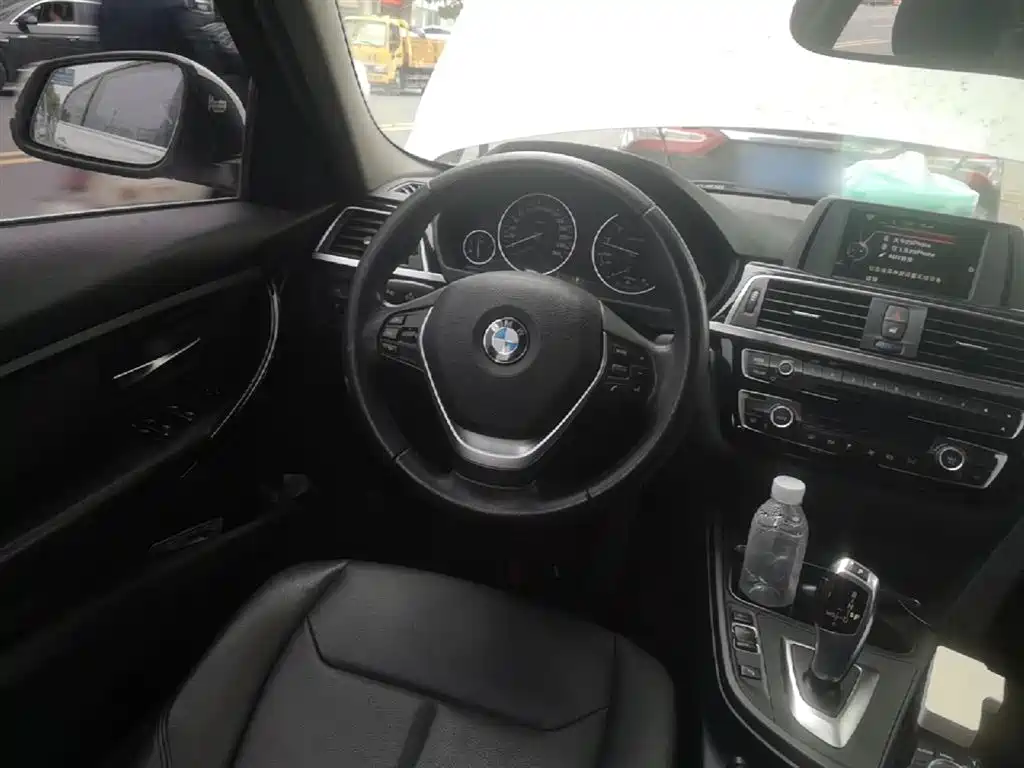 BMW 3 Series 2017 320Li Fashion фото 7