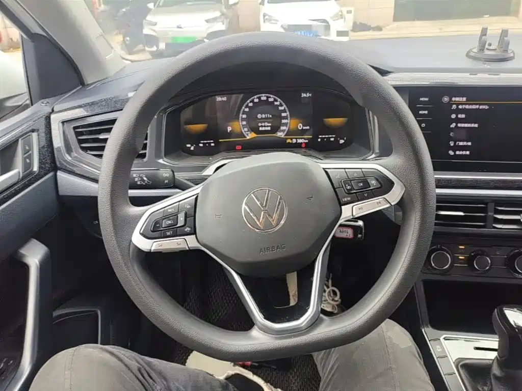 Volkswagen Lavida 2023 Xinrui 1.5L Auto Xinyi Edition фото 11