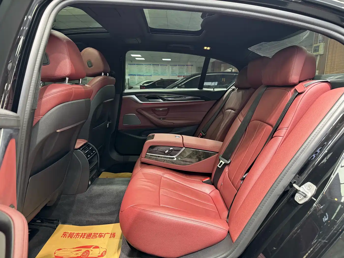 BMW 5 Series 2020 530Li Leading M Sport Package фото 7