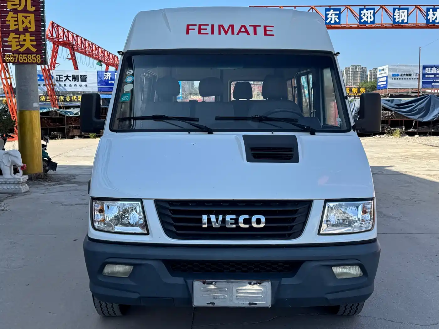 Iveco Daily 2018 2017 Model 2.5T A35 Bus 5-7 Seats 47Z5