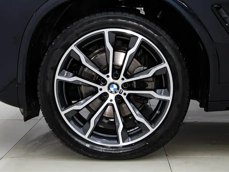 BMW X3 2023 Facelift xDrive30i Leading M Night Package фото 12