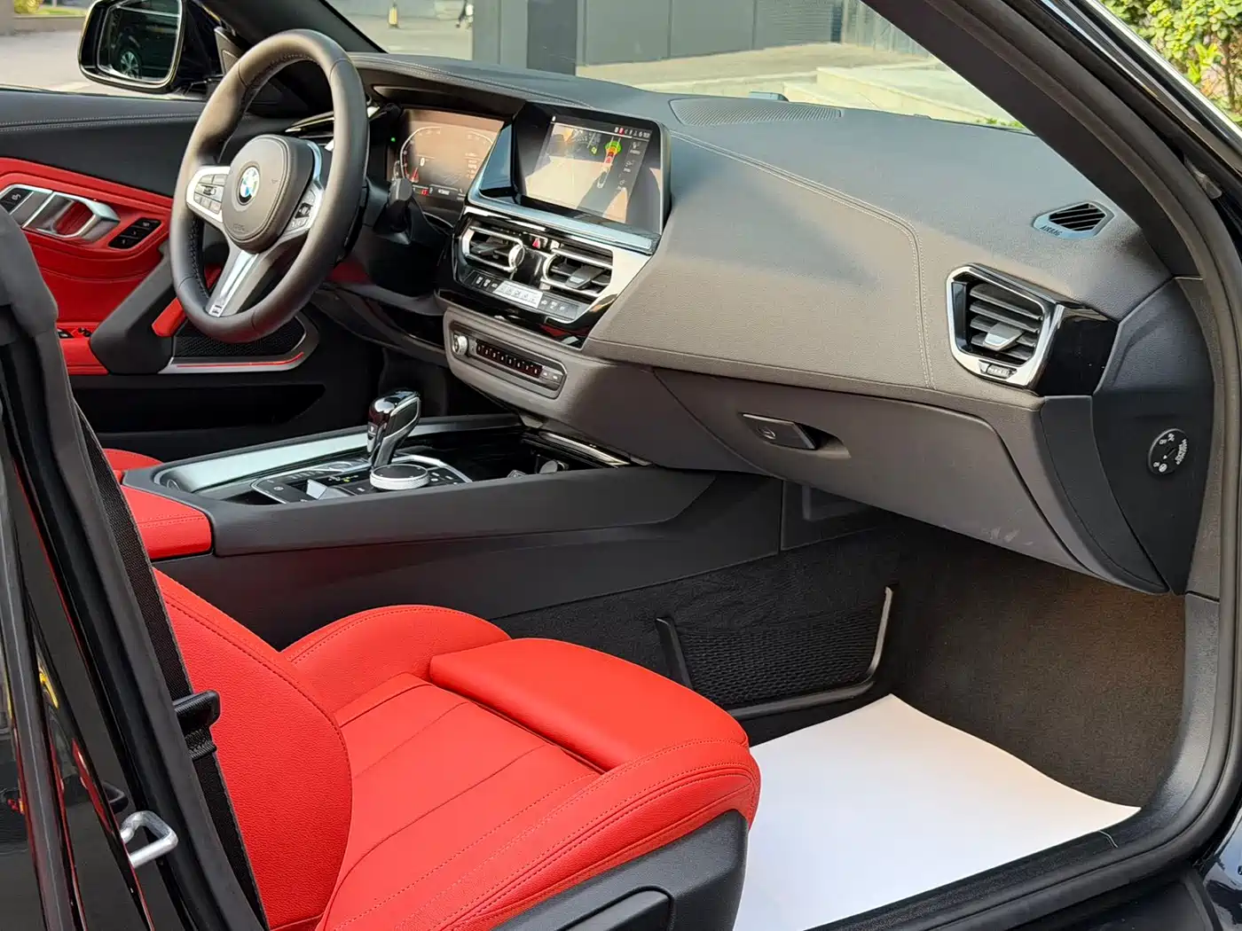 BMW Z4 2023 sDrive 25i M Sport Package фото 12