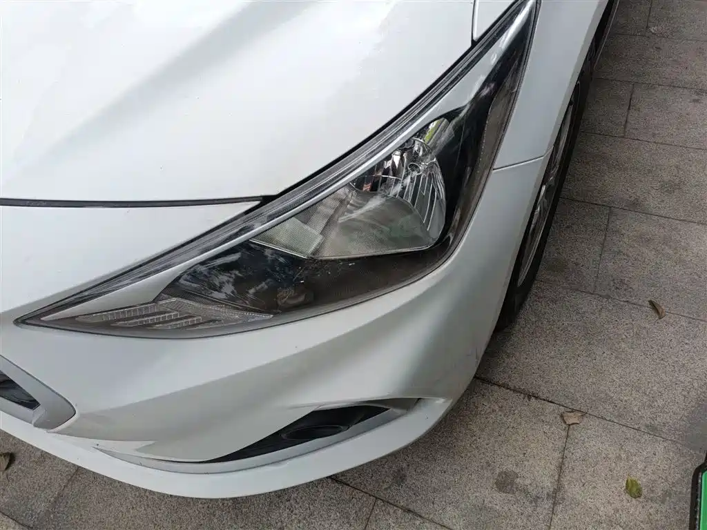 Hyundai Elantra 2018 1.6L Auto Joy GL (China V) фото 3