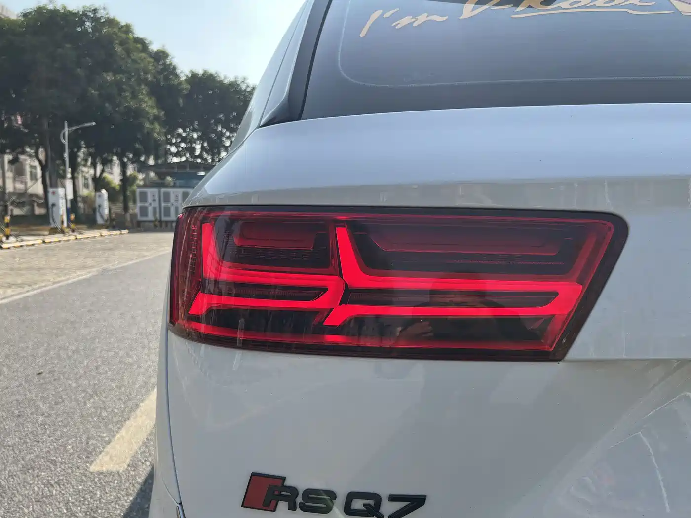 Фото 9 - Audi Q7