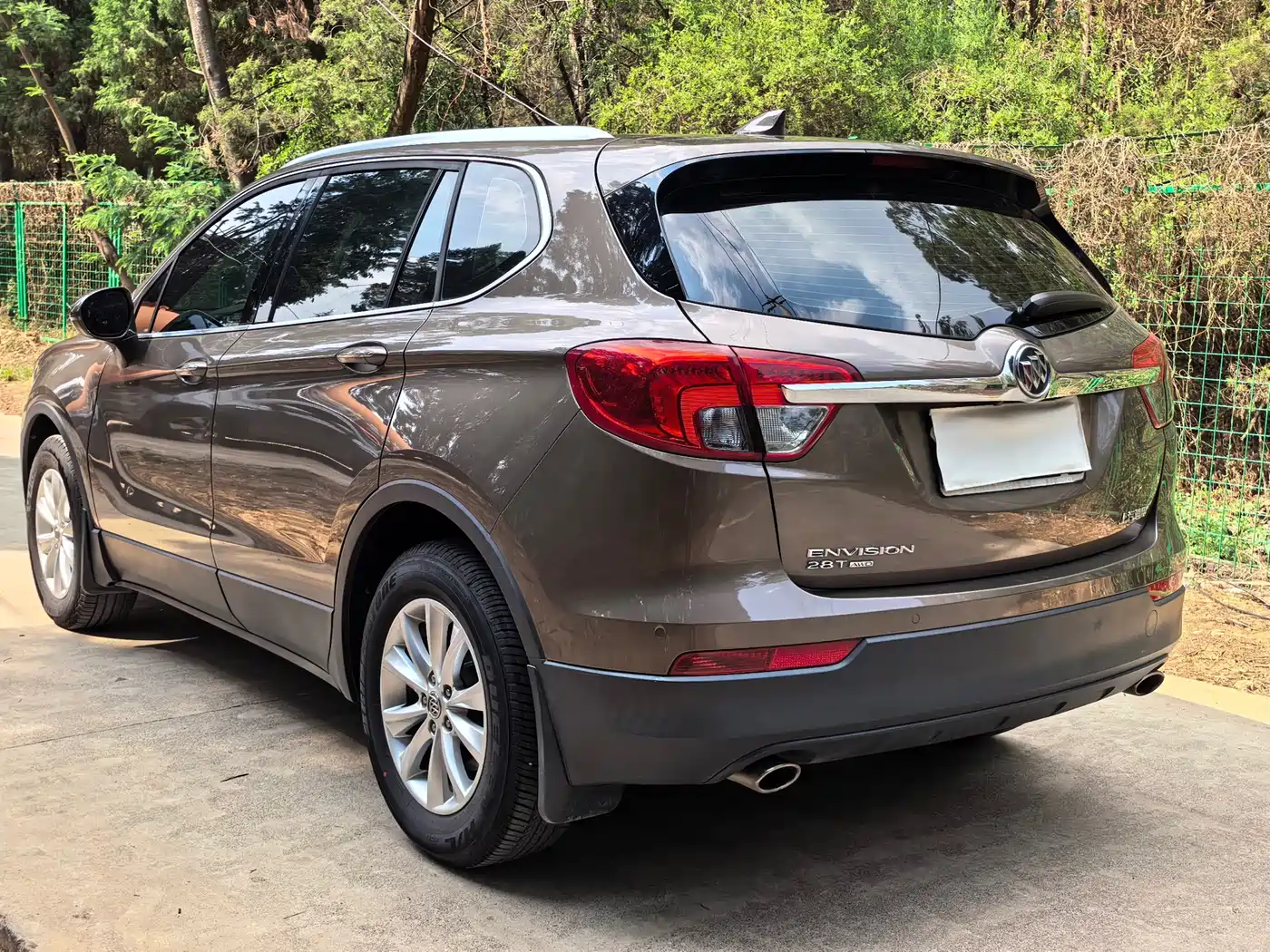 Buick Envision Plus 2017 28T AWD Luxury фото 10