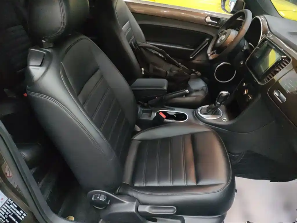 Volkswagen Beetle 2015 180TSI фото 20
