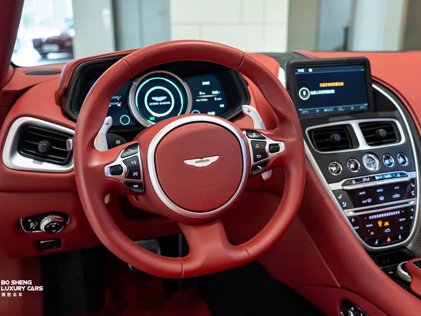 Aston Martin DB11 2019 4.0T V8 Volante фото 8