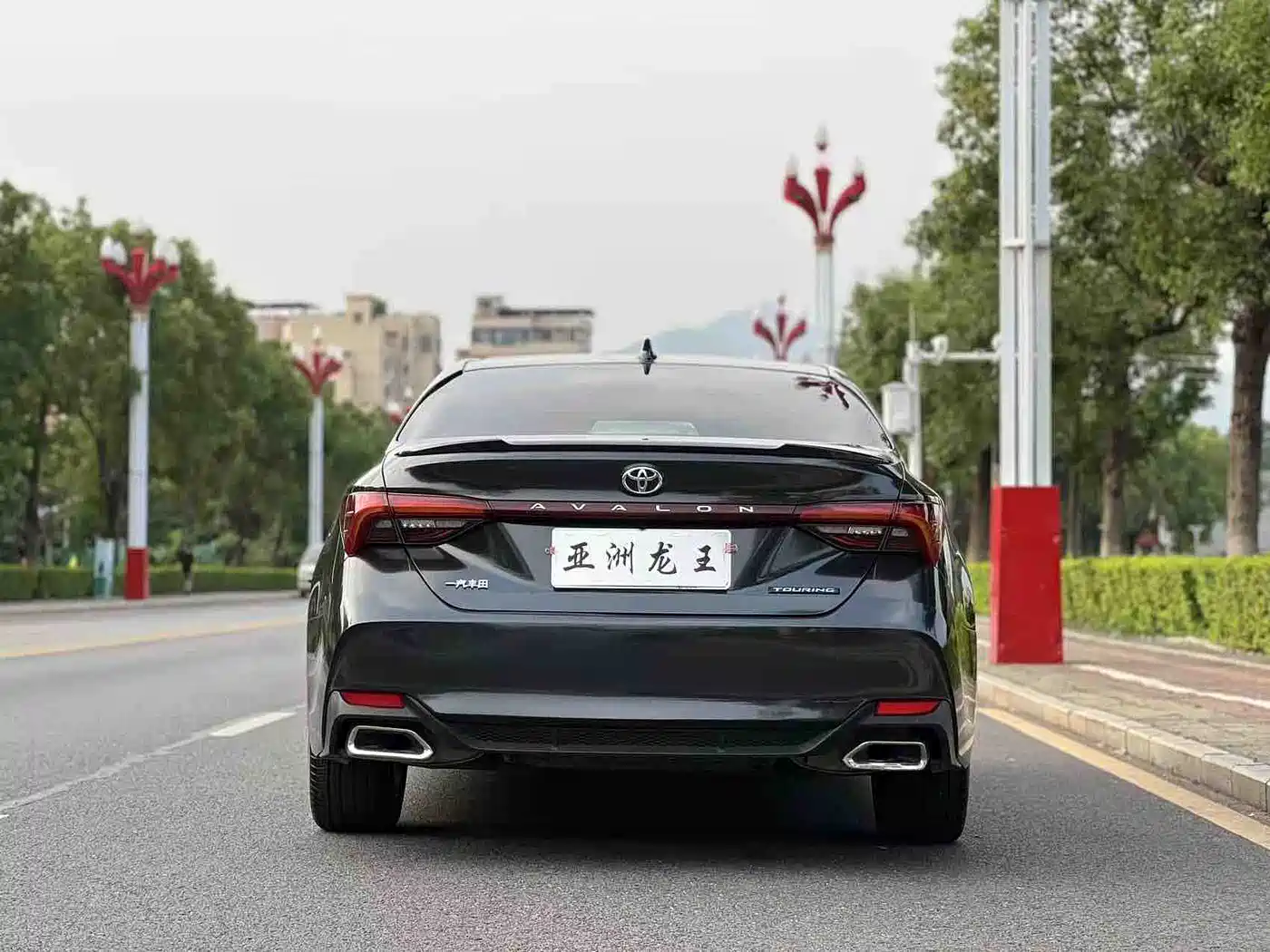 Toyota Avalon 2019 2.5L Touring Premium (China V) фото 5