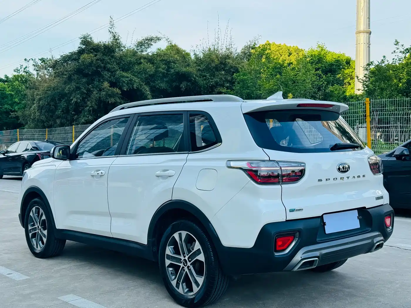 Kia Sportage 2019 2.0L Automatic Smart Luxury Edition фото 16