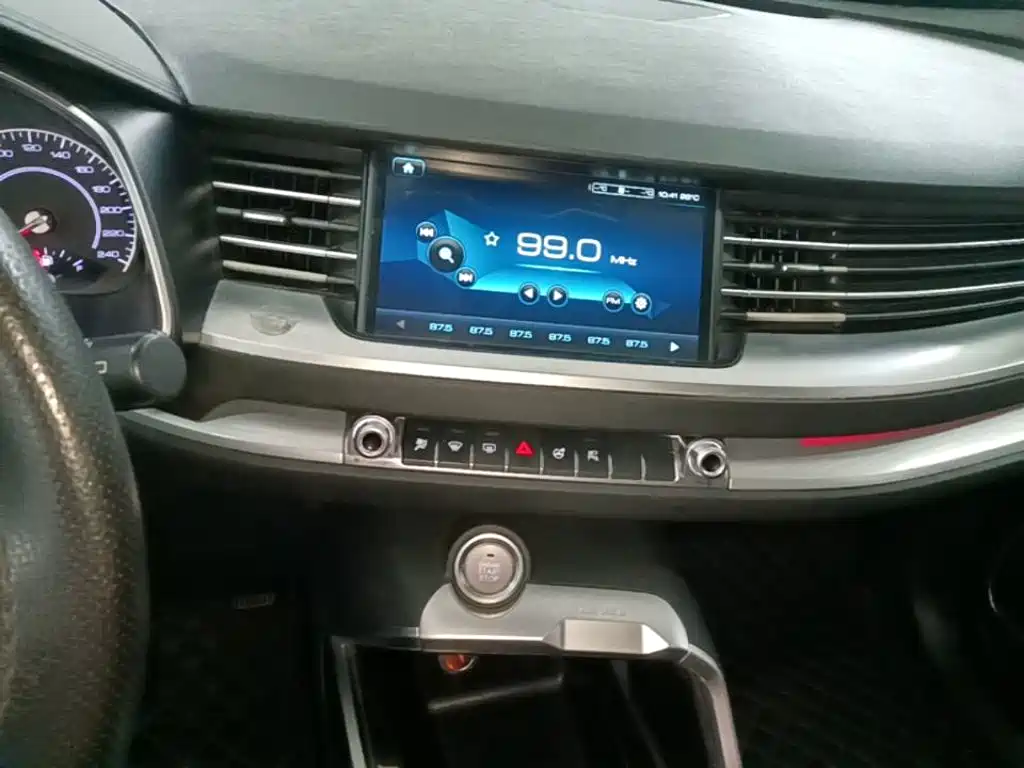 Photo 13 - Haval H6