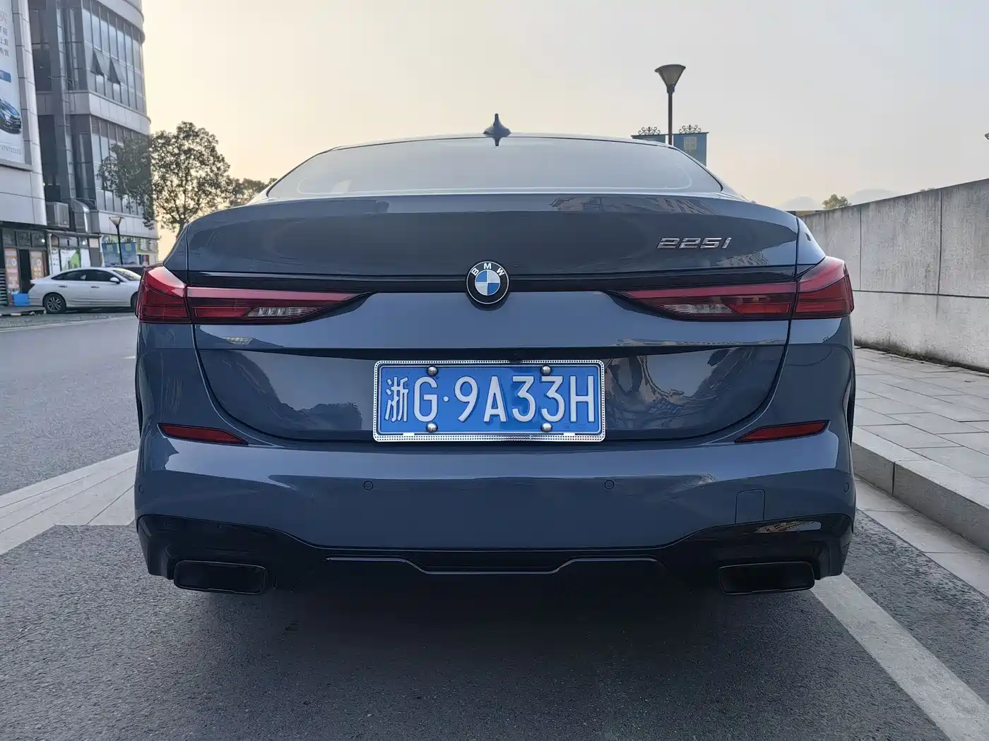 BMW 2 Series (Import) 2021 225i 4-Door Gran Coupe M Sport Shadow Edition фото 8