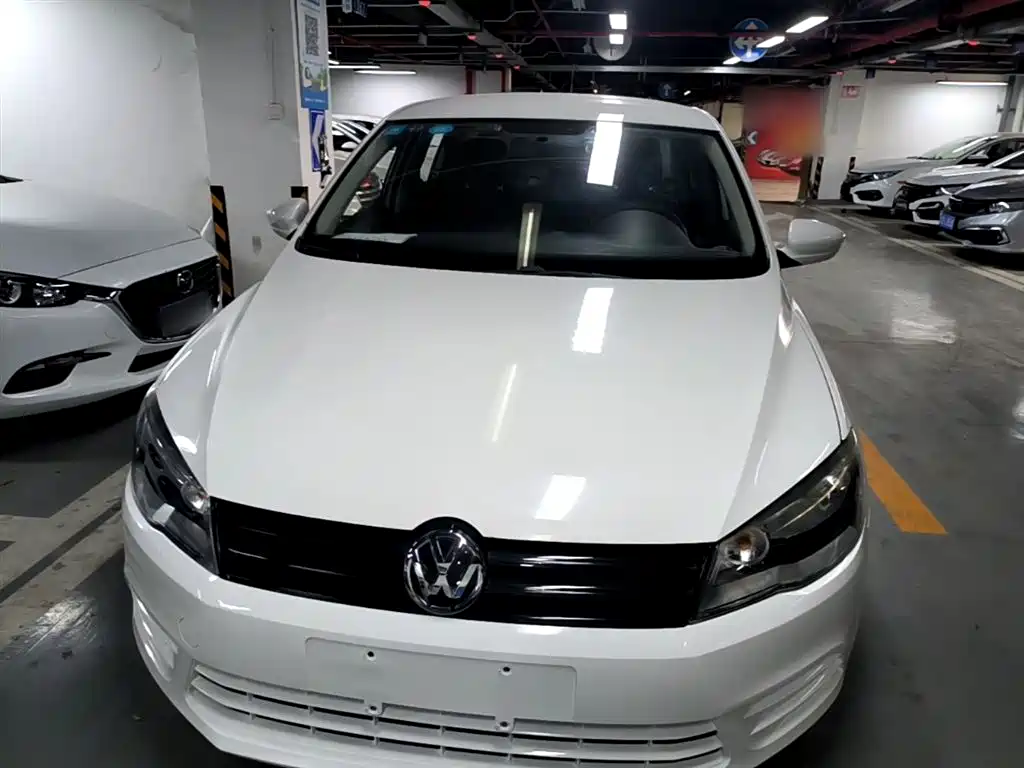 Volkswagen Jetta 2015 Value Edition 1.6L Manual Fashion фото 3