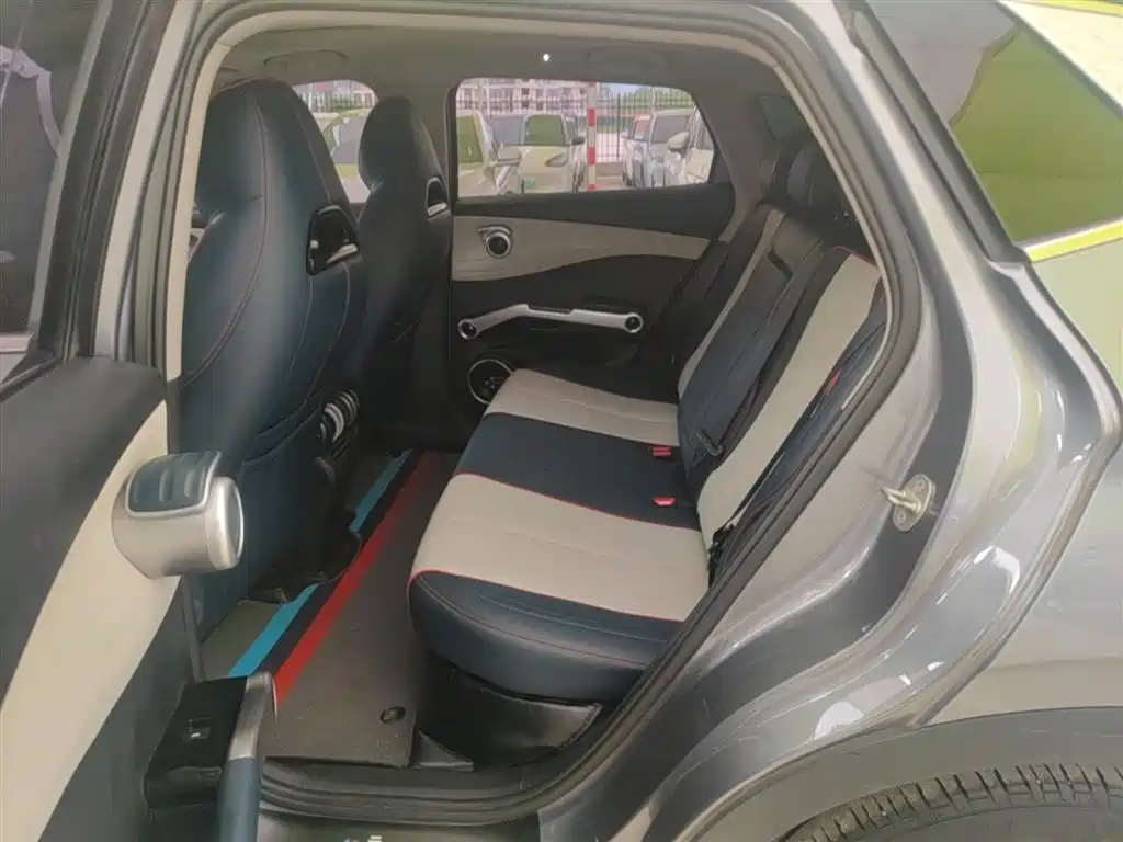 BYD Yuan PLUS 2022 430KM Premium фото 17