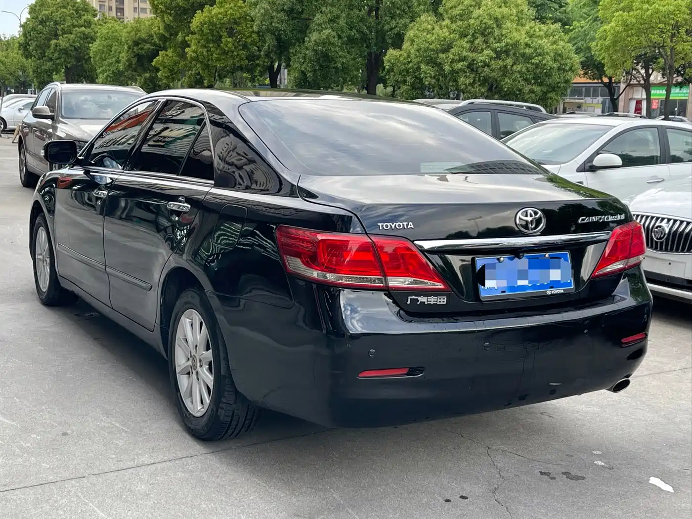 Toyota Camry 2013 200G Classic Luxury Edition фото 4