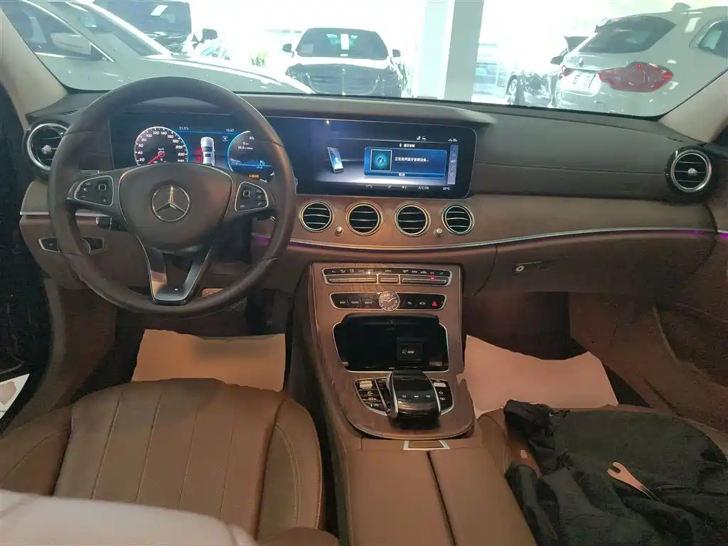 Mercedes-Benz E-Class 2018 Facelift E 300 L Luxury фото 6
