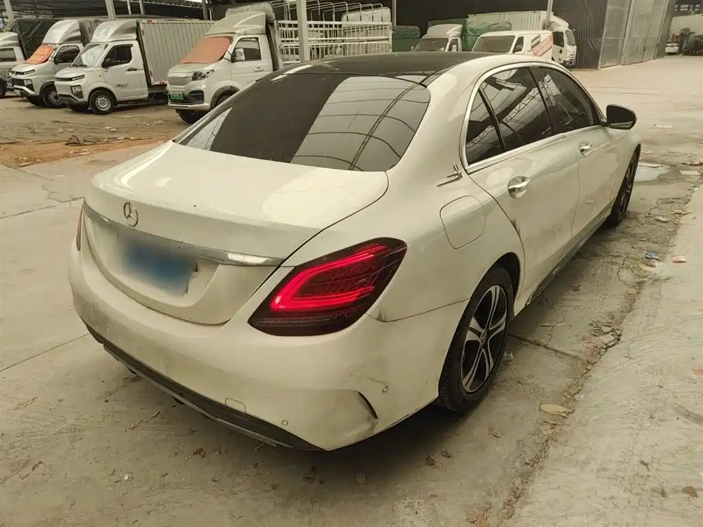 MERCEDES-BENZ CLASS C