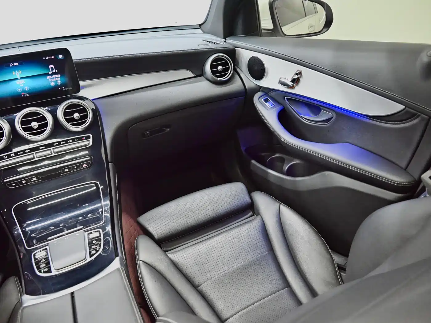 Mercedes-Benz GLC 2020 GLC 260 L 4MATIC Dynamic фото 10