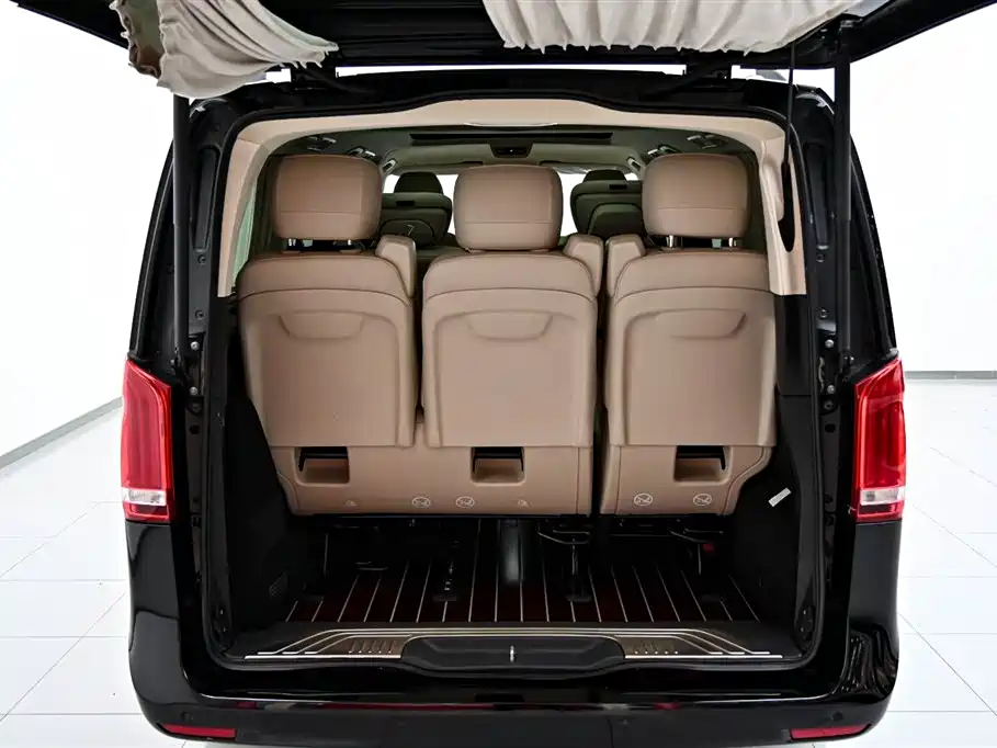 Mercedes-Benz V-Class 2021 V 260 Premium Edition фото 33