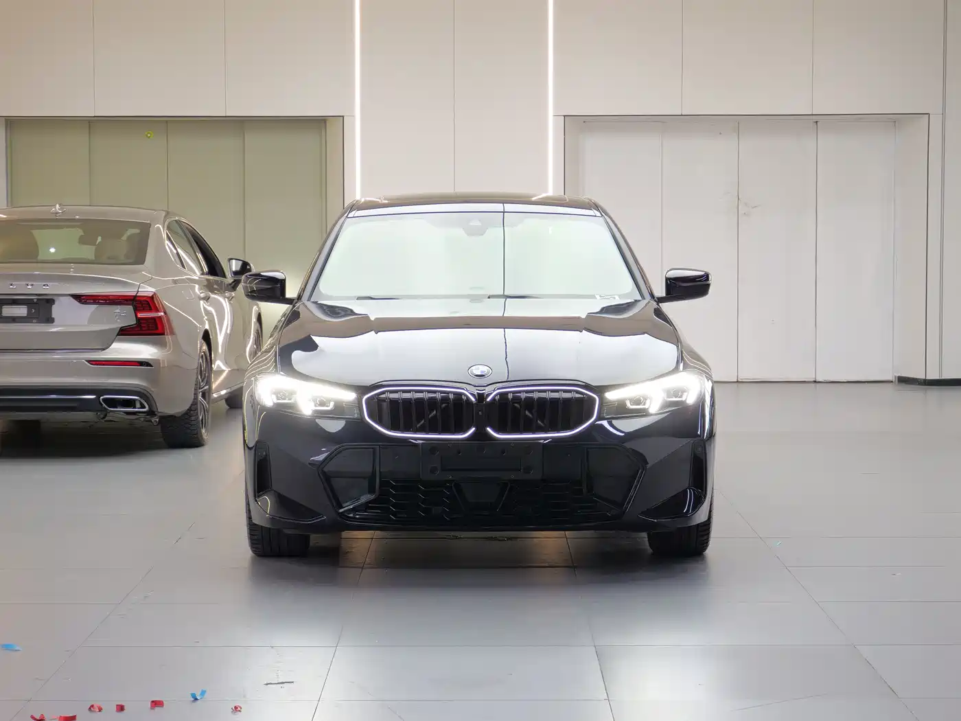 BMW 3 Series 2025 330Li M Sport Night Edition фото 2