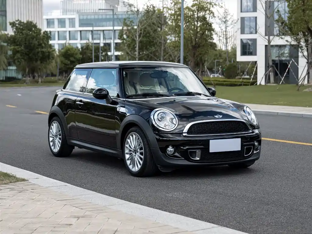 MINI 2012 1.6T GOODWOOD фото 3
