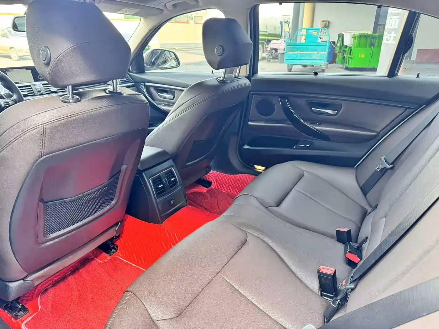 BMW 3 Series 2019 320Li M Sport Package фото 6