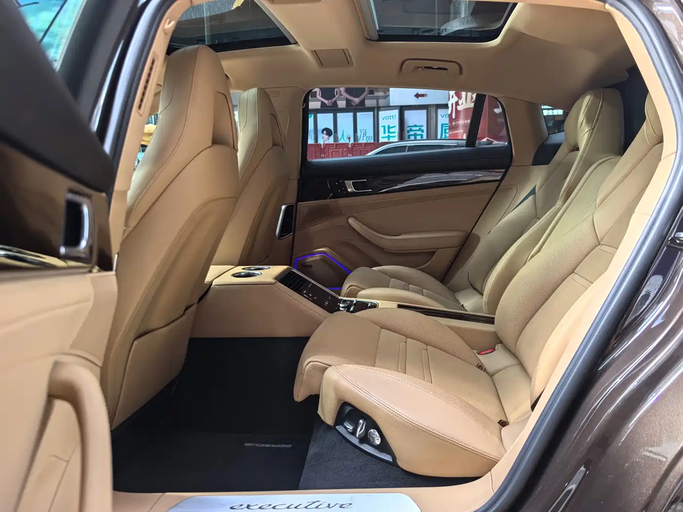 Porsche Panamera фото 25
