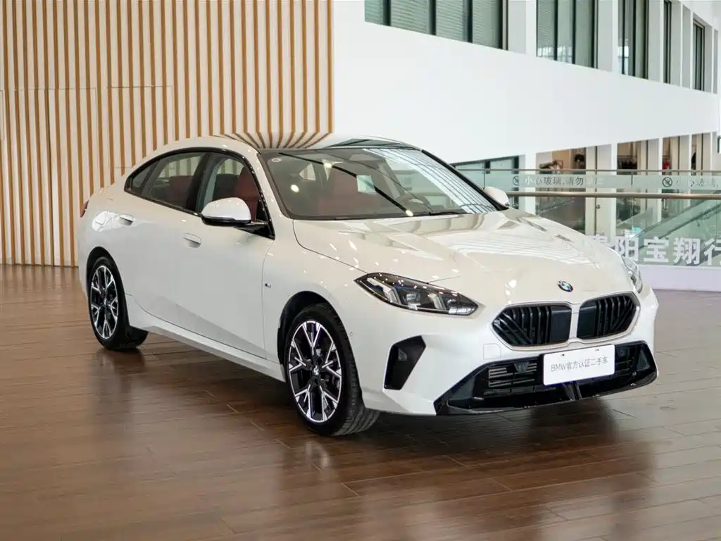 BMW 2 Series 2025 225L M Sport Package фото 4