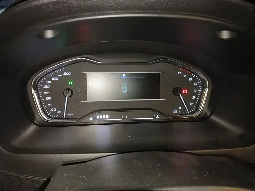 SAIC Maxus Maxus G20 2023 Facelift ES 2.0T Gasoline Automatic Value Edition фото 4