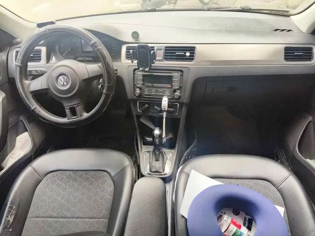 صورة 12 - Volkswagen Santana