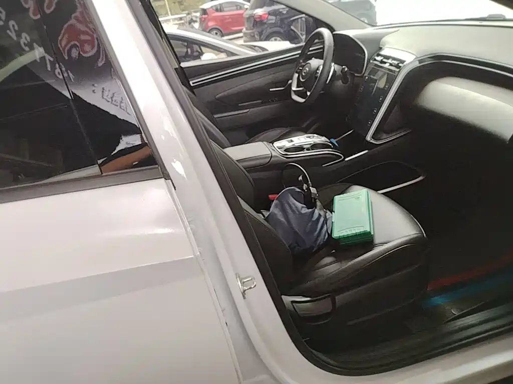 Фото 25 - Hyundai Tucson