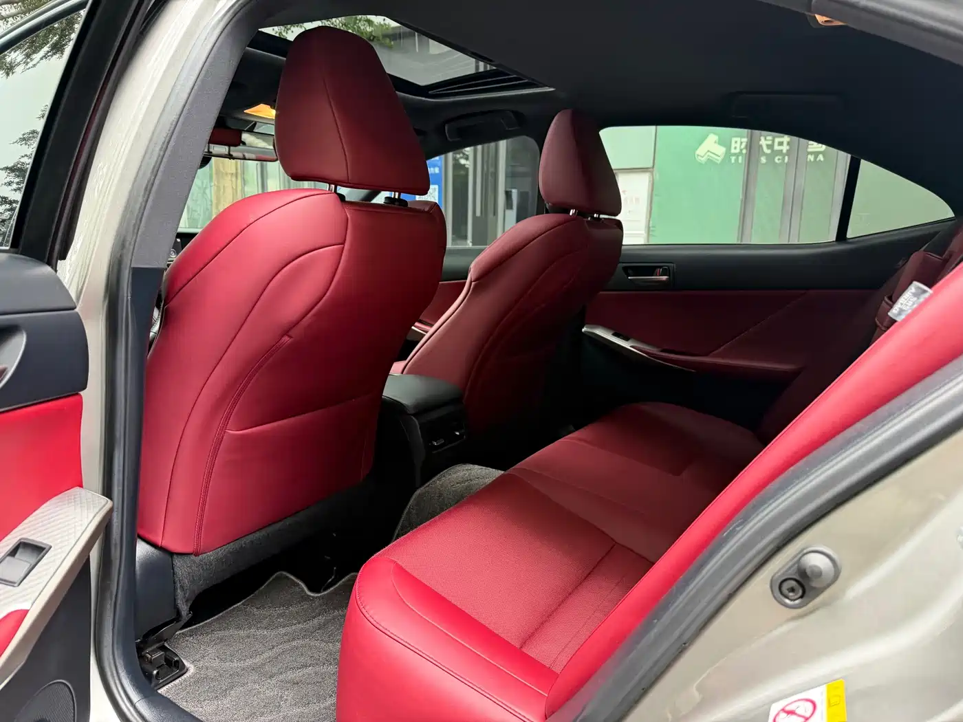 Lexus IS 2017 300 F SPORT фото 6