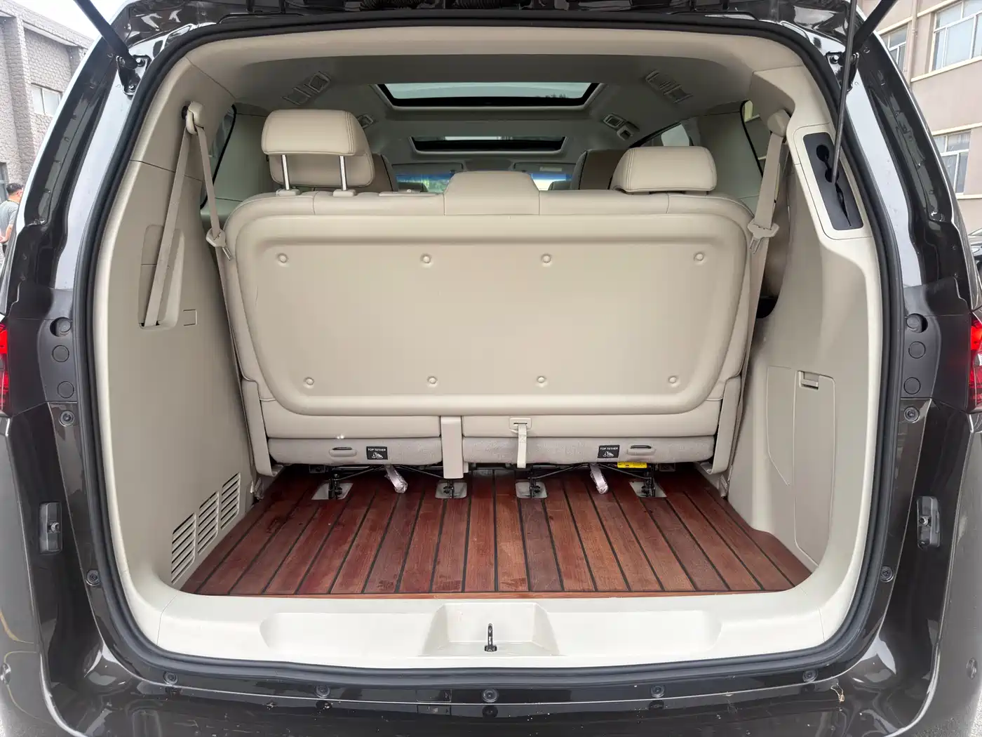 Buick GL8 2021 Land Business Class 652T Premium фото 14