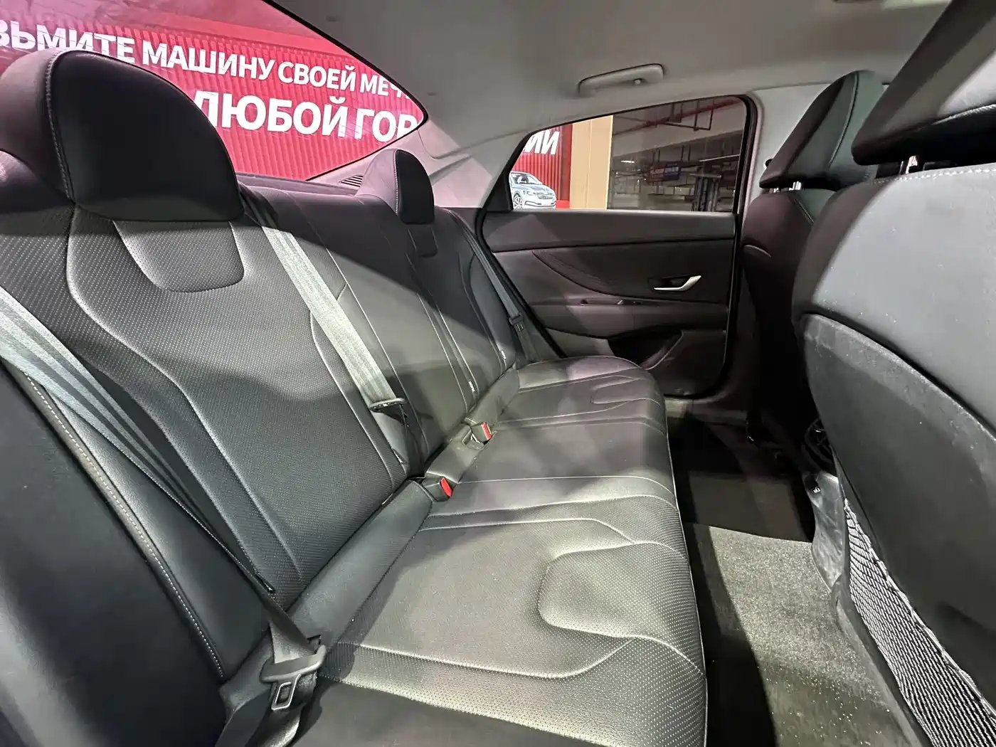 Hyundai Elantra 2023 1.5L CVT GLX Elite Edition фото 17
