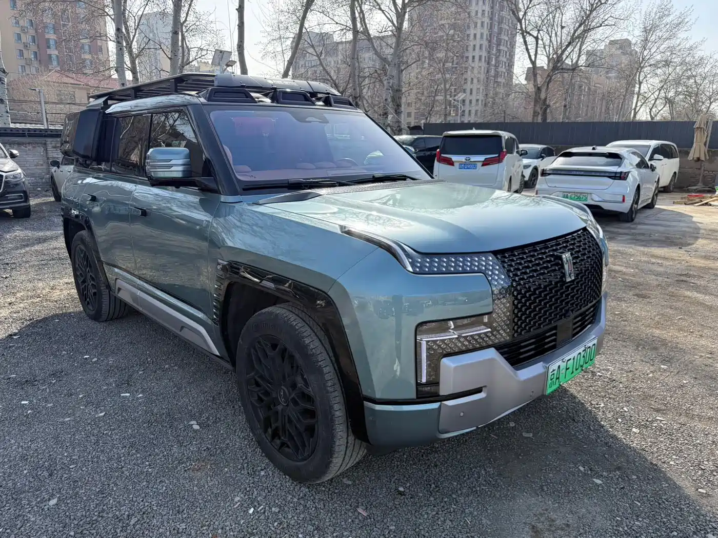 Yangwang U8 2024 Off-Road Player Edition фото 3