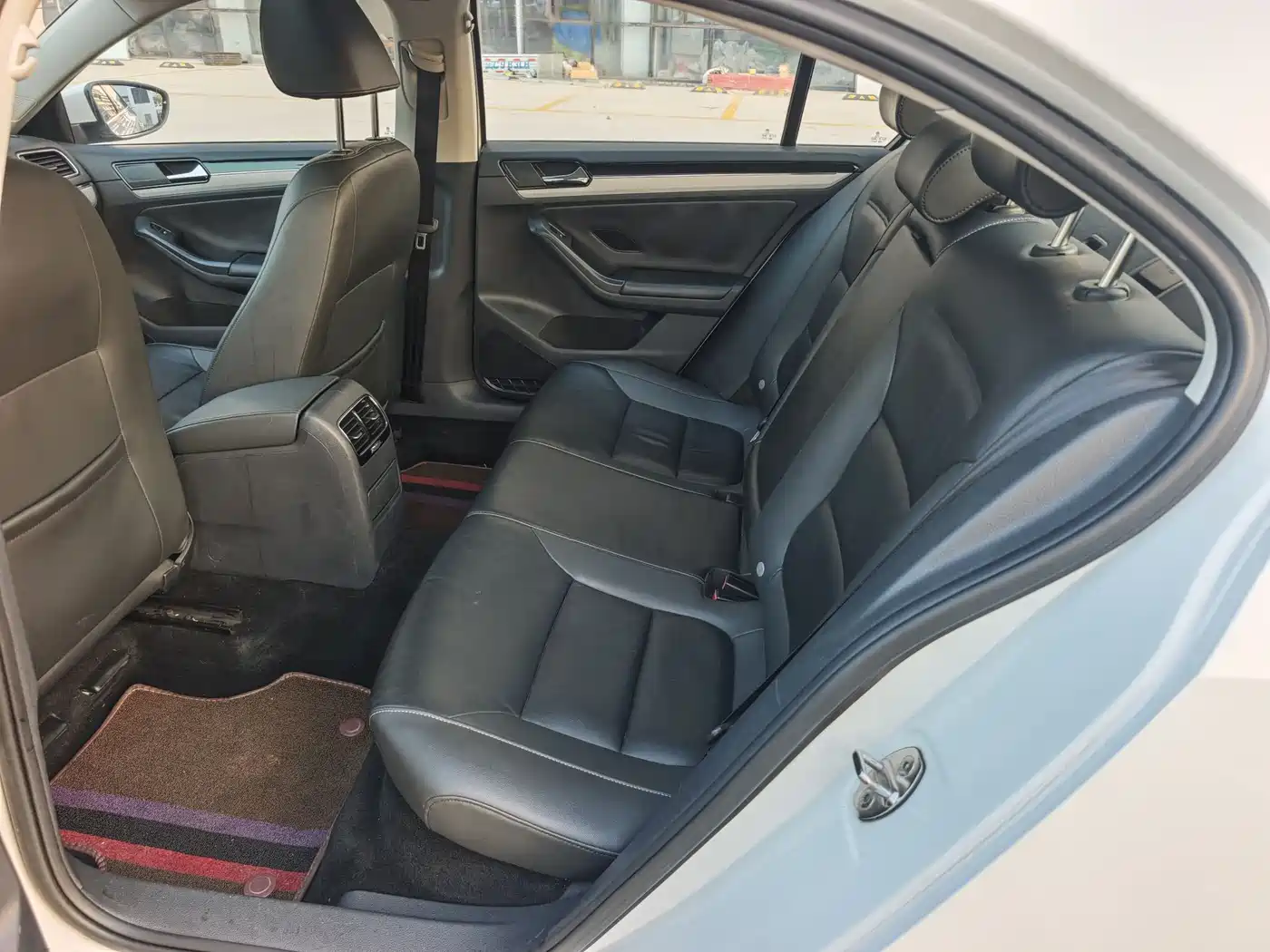 Volkswagen Sagitar 2015 230TSI Automatic Comfort фото 11