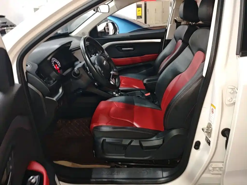 Haval H2s 2018 2018 Red Label 1.5T DCT Elite Model