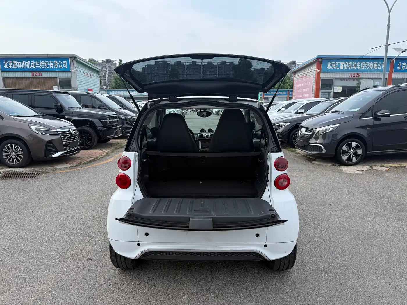 smart fortwo 2014 2013 1.0T Hardtop Passion