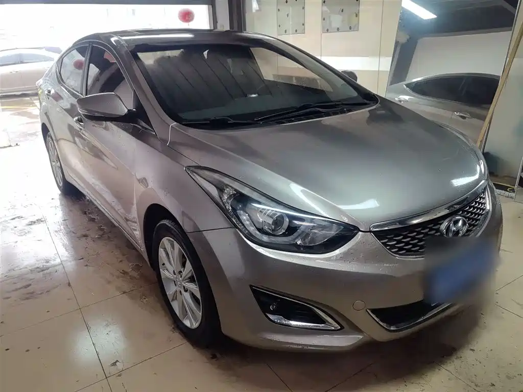 Hyundai Langdong 2016 1.6L Automatic Premium Edition фото 4
