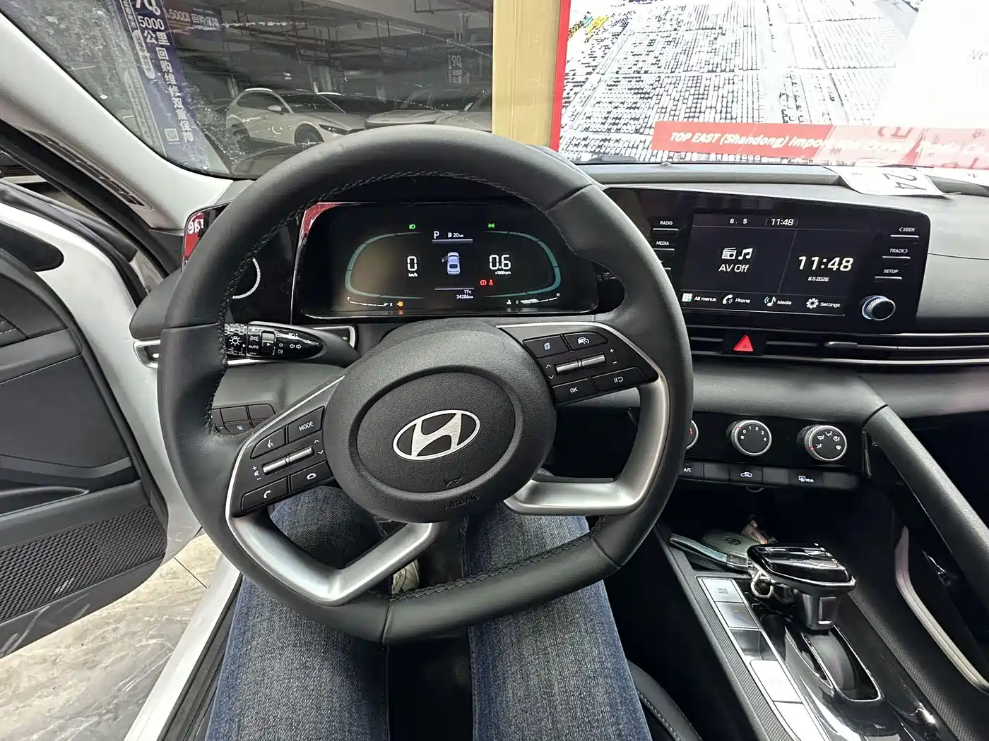 Hyundai Elantra 2023 1.5L CVT GLX Elite Edition фото 10