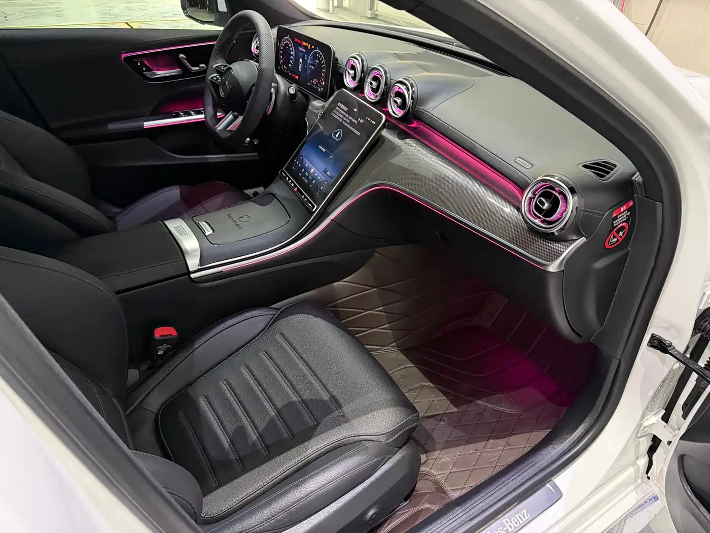 Mercedes-Benz C-Class New Energy 2025 C 350 eL фото 16