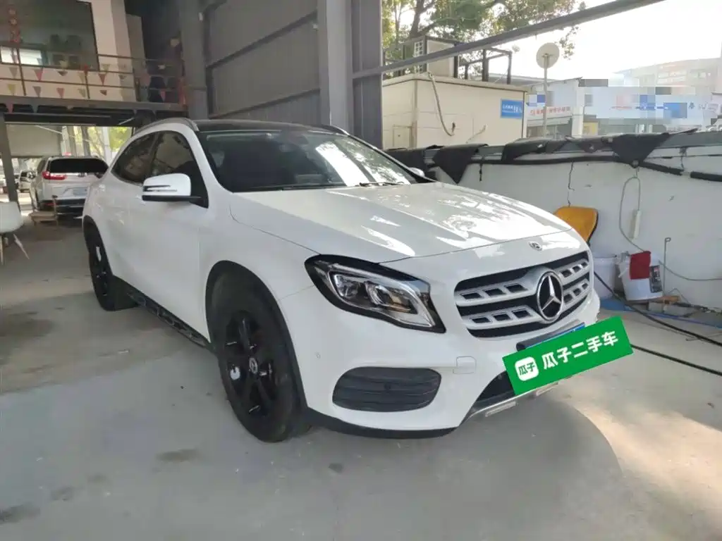 Mercedes-Benz GLA 2019 GLA 200 Fashion фото 4
