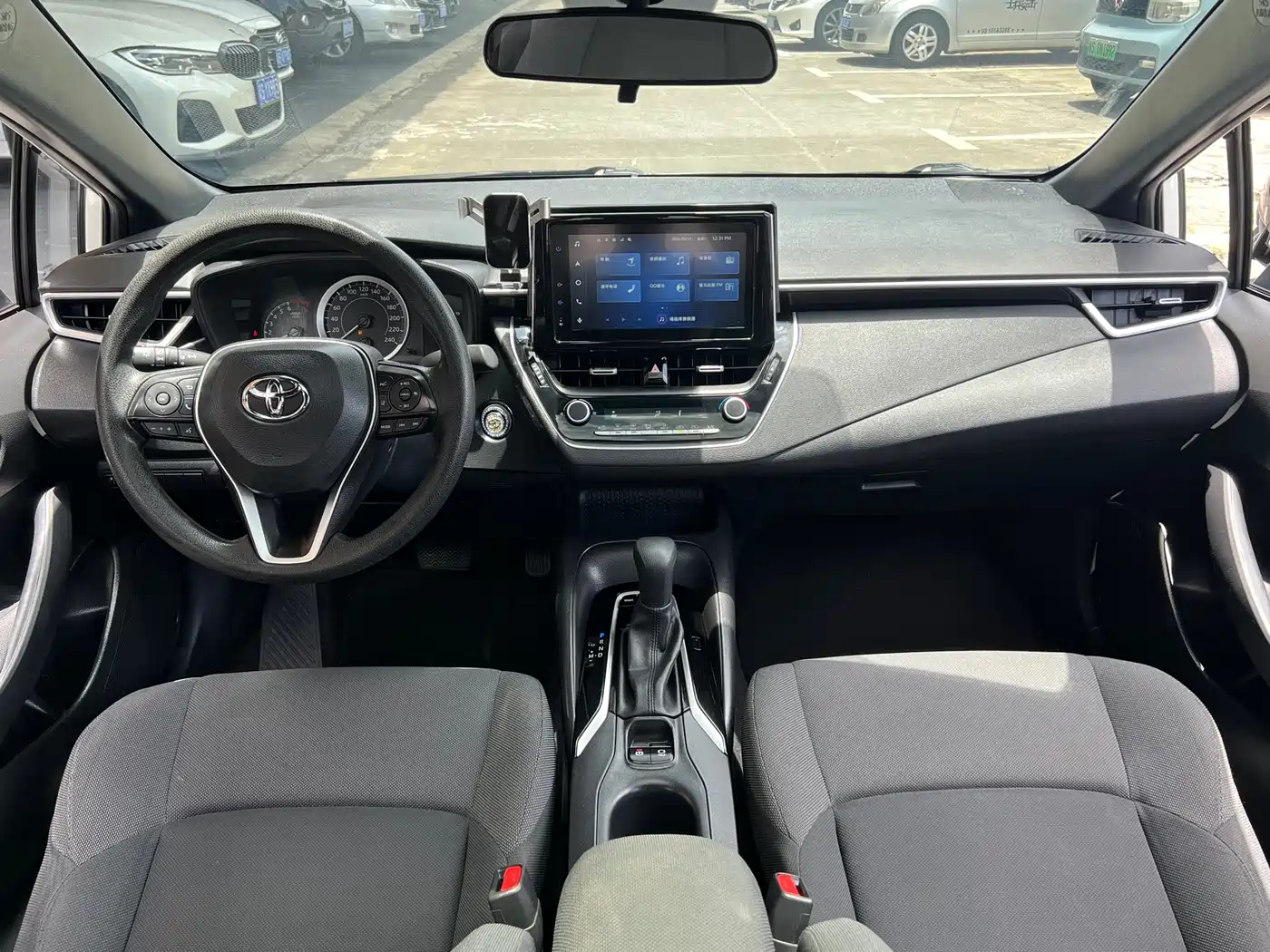Toyota Levin 2023 185T CVT Luxury фото 9