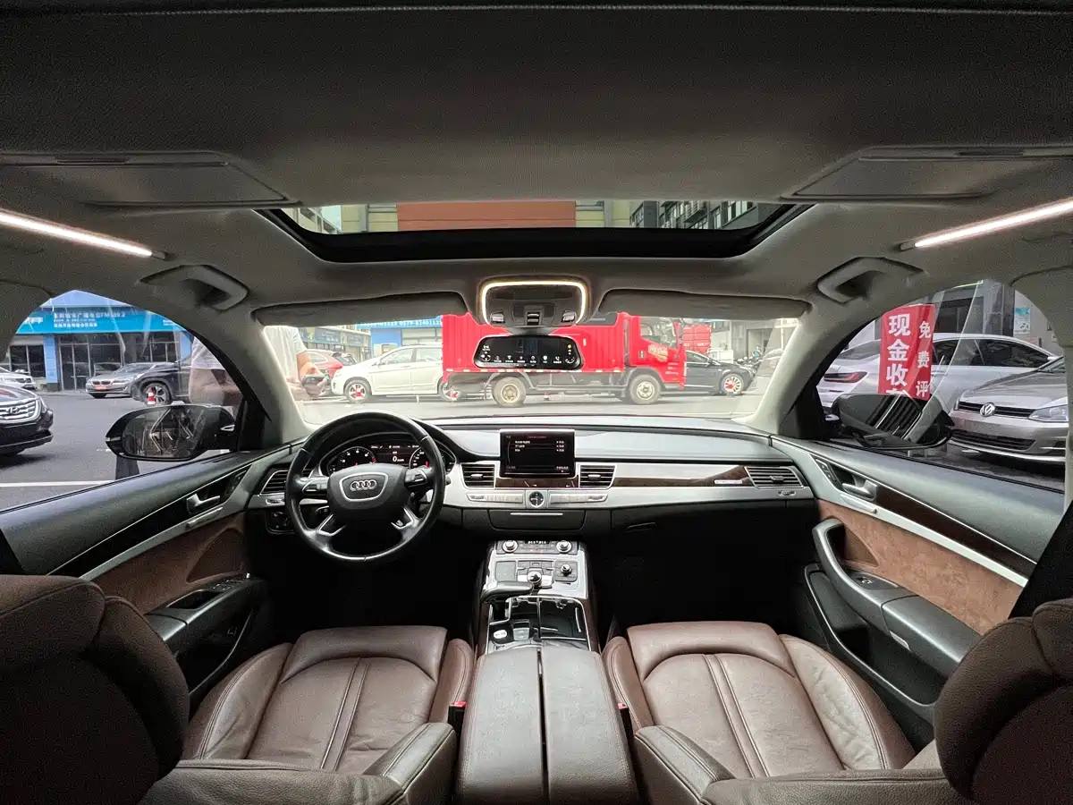 Audi A8 2014 A8L 45 TFSI quattro Comfort фото 11
