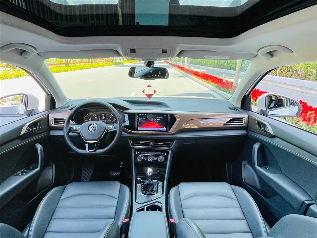 Volkswagen Tharu 2020 280TSI 2WD Comfort Edition China V фото 7