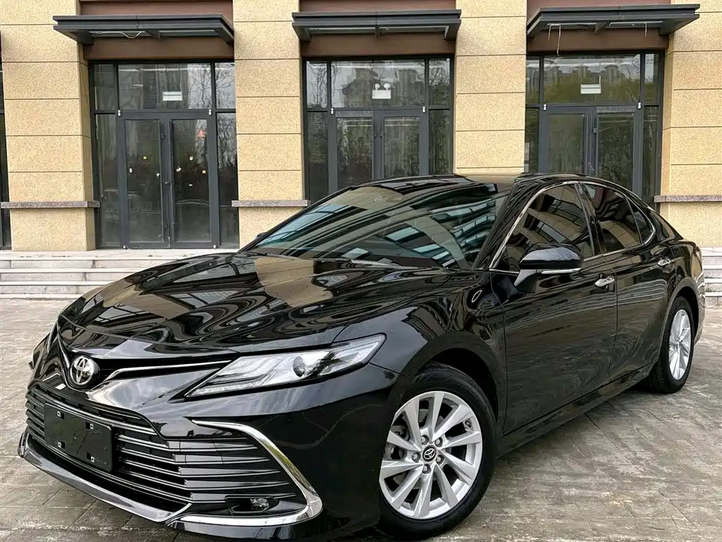 Toyota Camry 2021 2.0G Luxury Edition