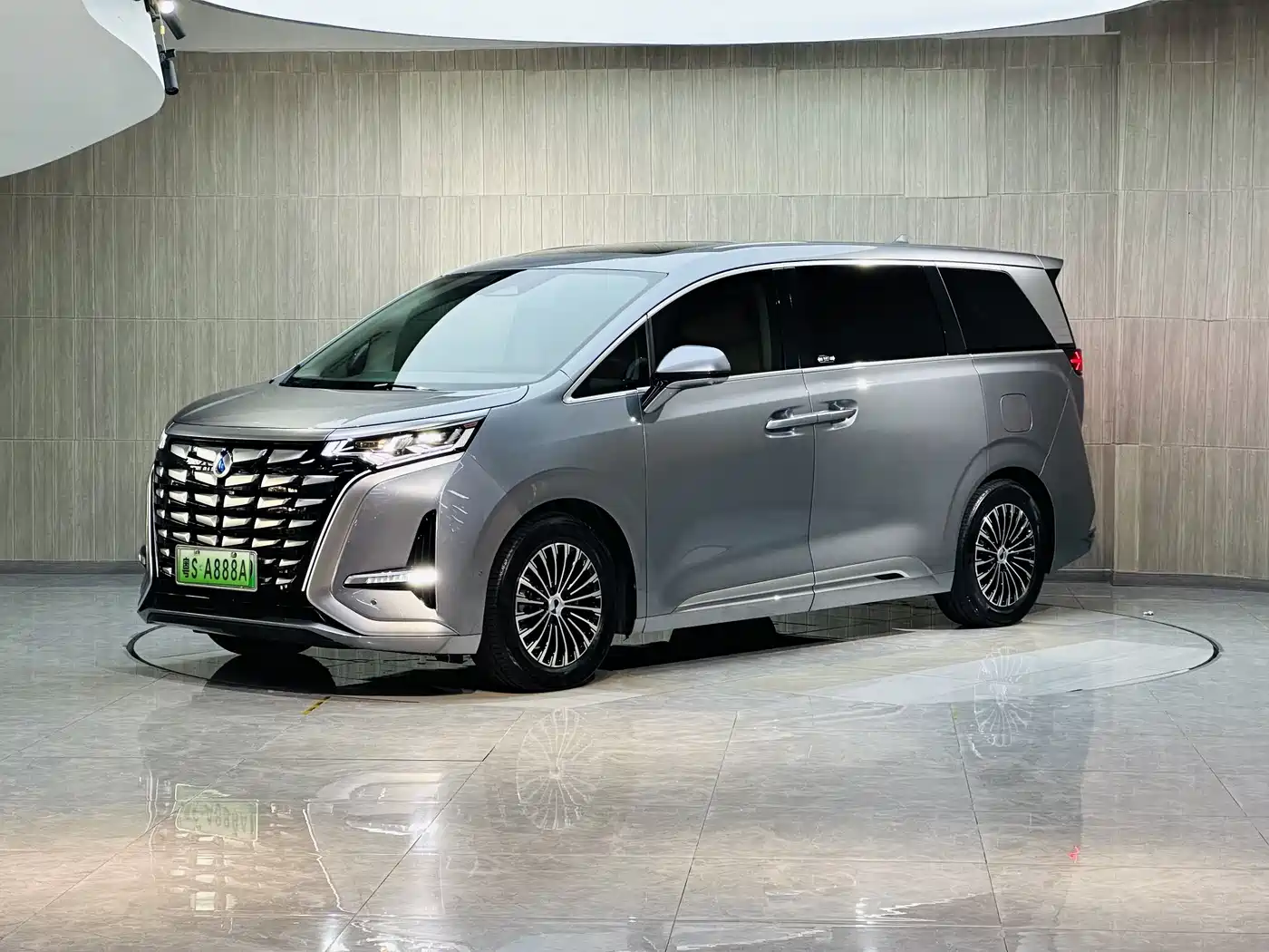 Denza D9 2022 DM-i 970 AWD Flagship