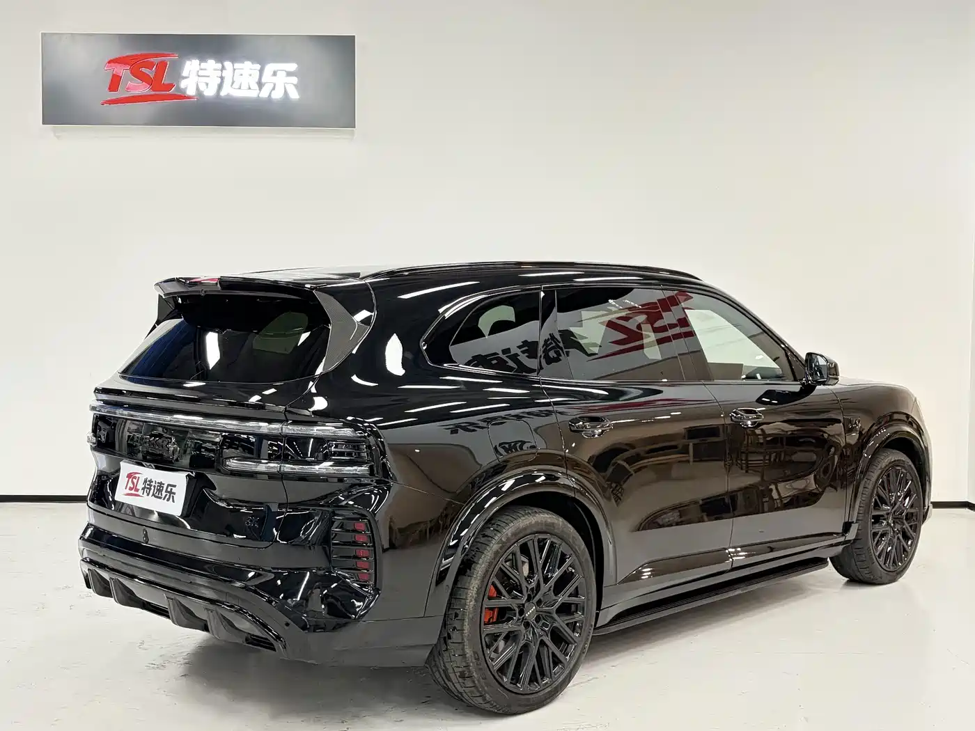 ZEEKR 8X 2026 2026 Model Dark Edition 5-Seater