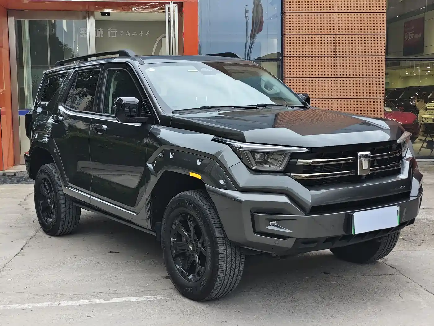 Tank 400 New Energy 2024 Hi4-T Off-Road Edition фото 3