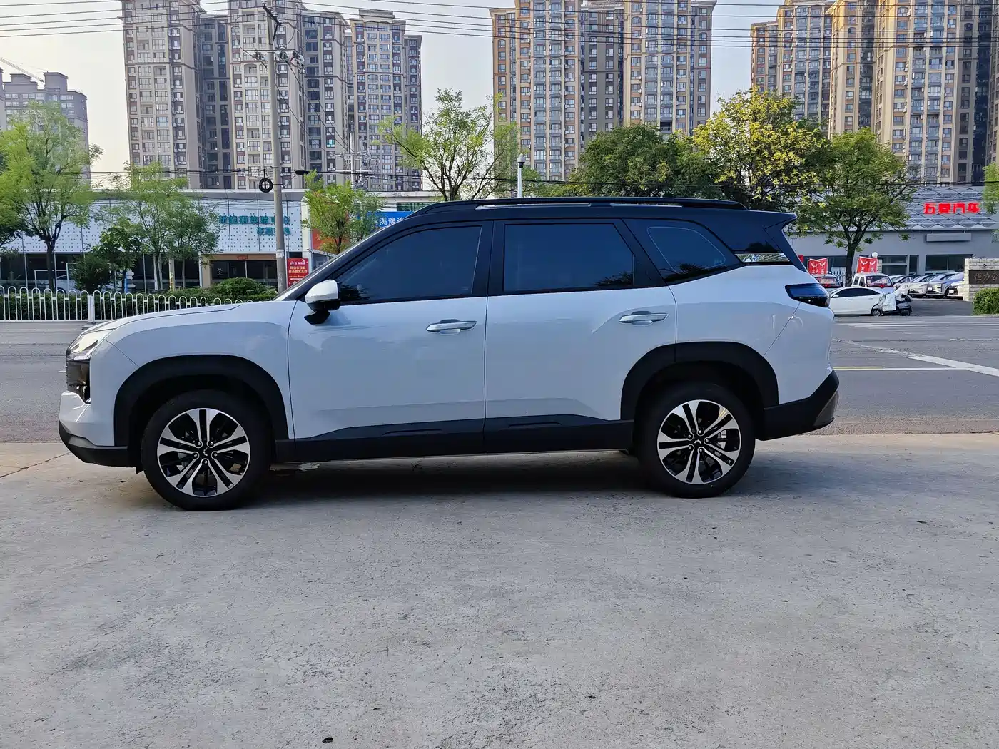 Wuling Motors Starlight 560 2026 2025 Model Gasoline Version 5-seater