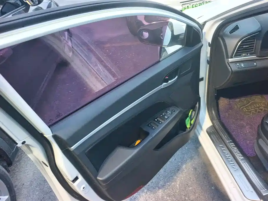Hyundai Elantra 2016 Model 1.6L Automatic Smart Elite фото 7